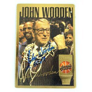Signed John Wooden 1994 NBA Trading Card Autograph 2.5 x 3.5 The Bruins Team